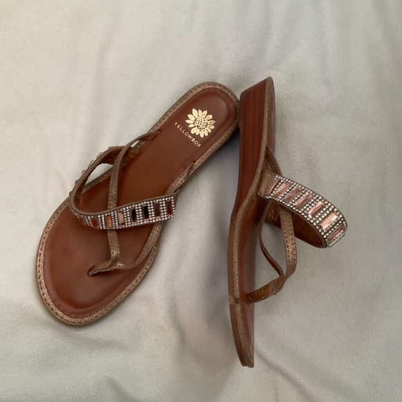 Yellowbox bling thong sandals size 6 - Picture 2 of 3